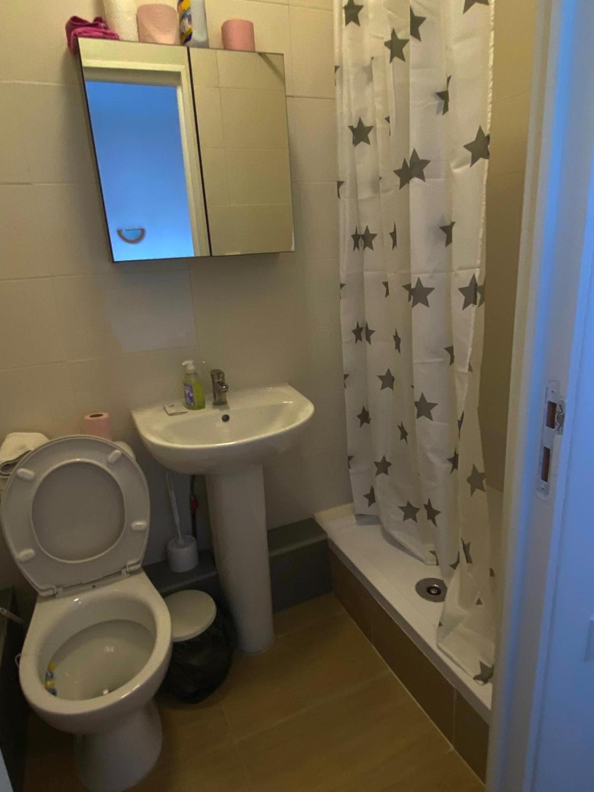 Hotel & Restaurant Isvara Breteuil Kültér fotó